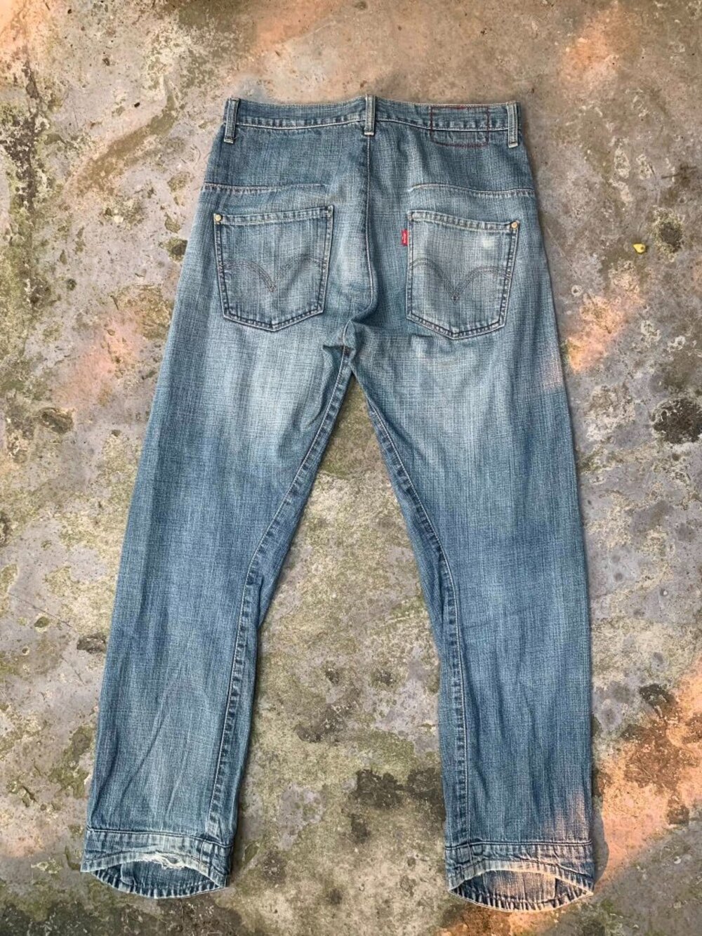 Vintage Wash Baggy Denim Jeans - Picture 2 of 4